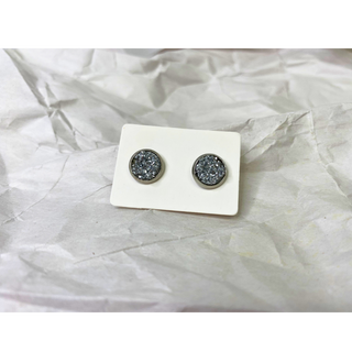 Americana Studs