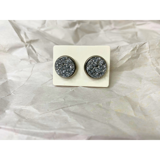 Americana Studs