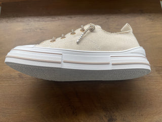 Aman Sneakers